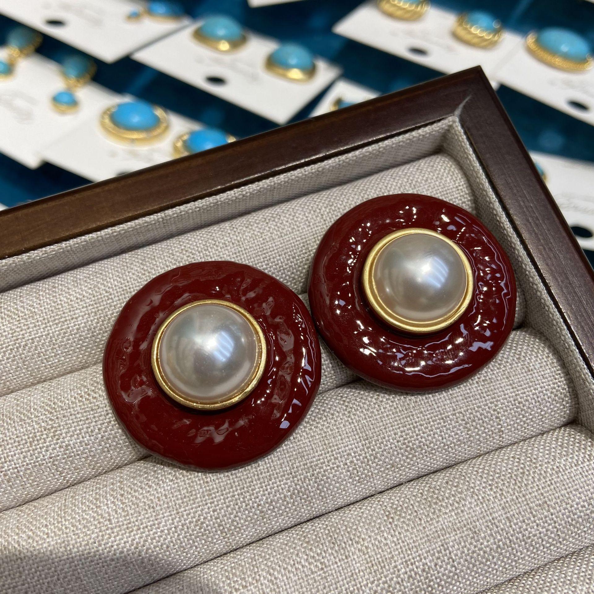 Hepburn Style Enamel Color Angora Red Round Stud Earrings, Vintage Internet Celebrity Goods
