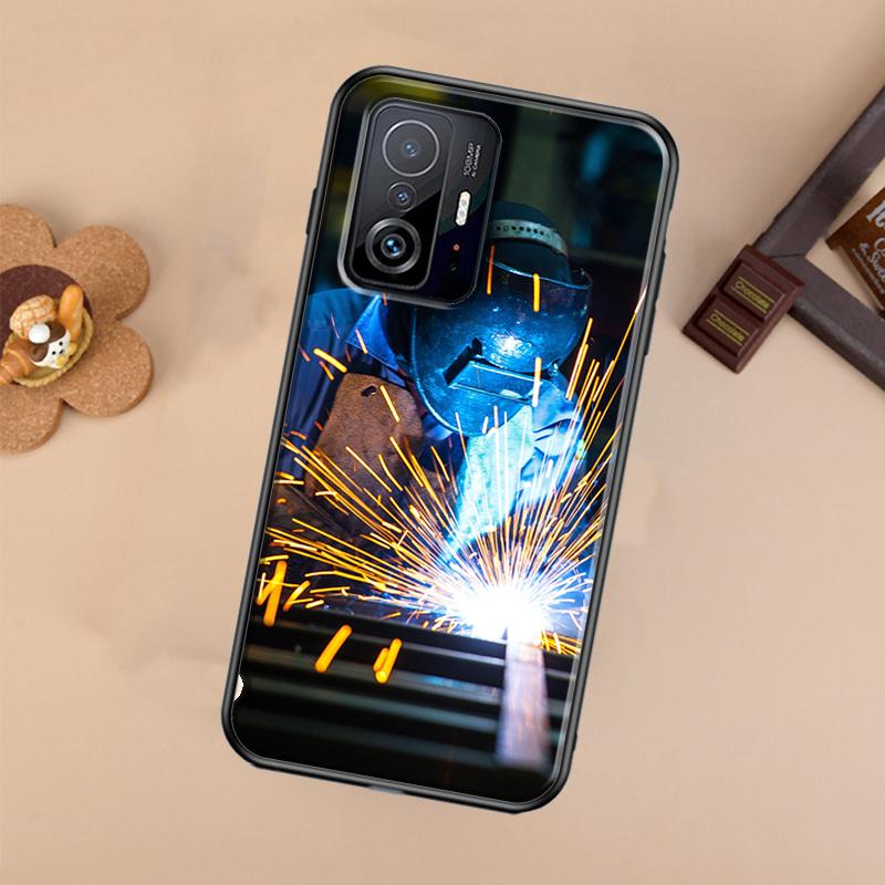 

Welder Welding Hot Metal Worker Case For Xiaomi POCO X7 X6 Pro X3 X5 M6 F3 F5 F6 Pro 11T 12T 13T 14T Pro 13 14 Ultra Cover POCO X7