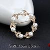 Spilla Corona di Perle e Strass di Cristallo Coreano - Spilla Versatile per Sciarpe da Donna con Spedizione Gratuita