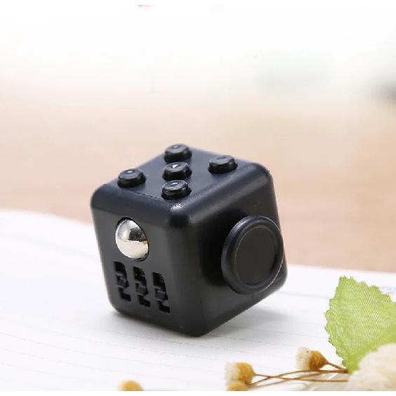 Creative Solid Color Fidget Dice handheld cube Release Stress Autism Anxiety Adult Kids Relief Anti-Stress finger children toys