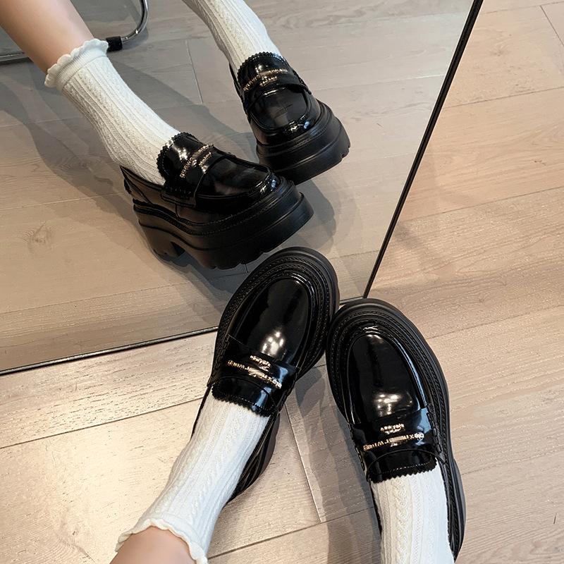 Niche light luxury women's shoes platform letter loafers women's autumn and winter 2025 new thick high-heeled inner British style small leather shoes