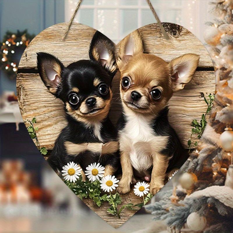 Drewniany Znak w Kształcie Serca z Uroczym Wzorem Chihuahua - Unikalna Okrągła Ozdoba na Drzwi Wejściowe, Dekoracja Ścienna - Idealna Domowa Dekoracja do Zawieszenia