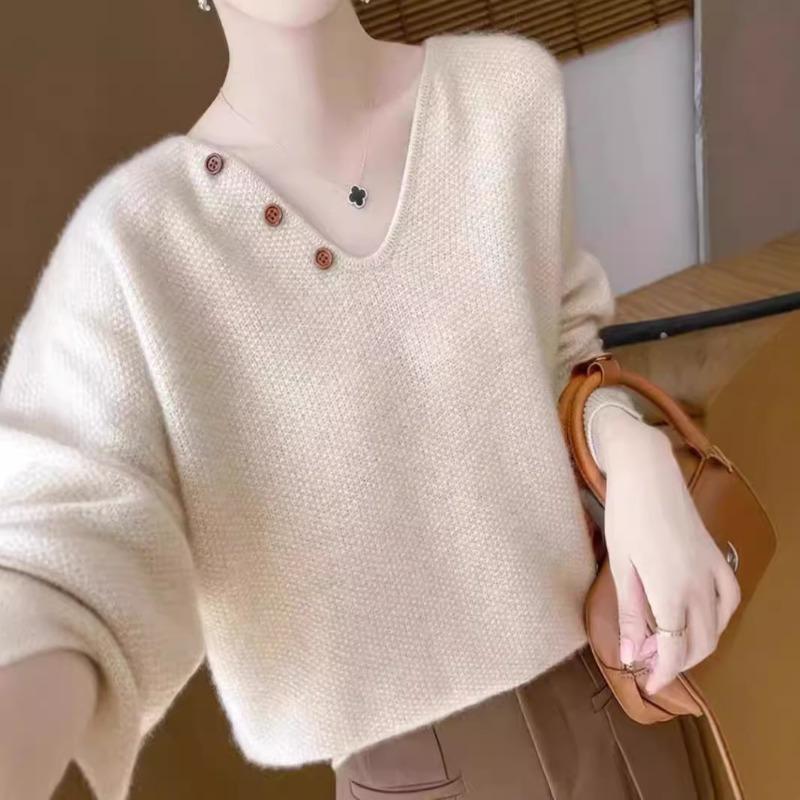 Autumn and Winter New Temperament Knitted Sweater Women's Loose Inner V-neck Fashionable Women's Pullover Knitted Sweater