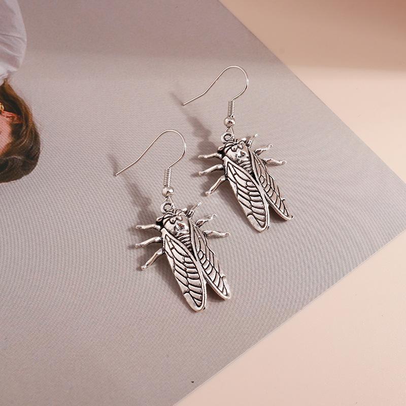Fashion Antique Silver Color Retro Bohemian Cicada Insect Pendant Dangle Earrings for Women