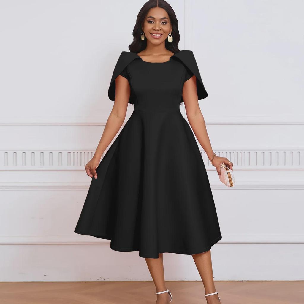 Rochie elegantă și nouă la modă, cu pelerină, pentru banchet sau petrecere