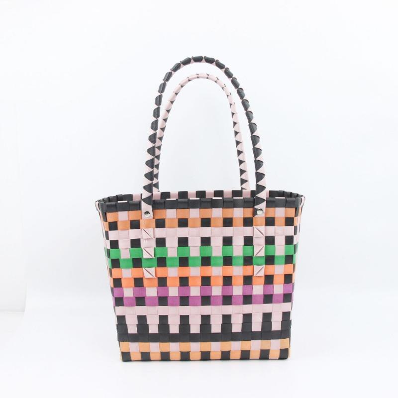Color Hand Basket Woven Bag Plastic Vegetable Basket Large Capacity Beach Vacation Bag Hand Bag Large Capacity Storage