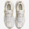 Nike V2K Run W V2K RUN Size Phantom/Light Khaki/College Gray/White HV4314-030, 26.5cm