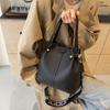 Retro Portable Bucket Bag Women's New Retro Large-capacity Shoulder Bag Simple Commuter Messenger Bag