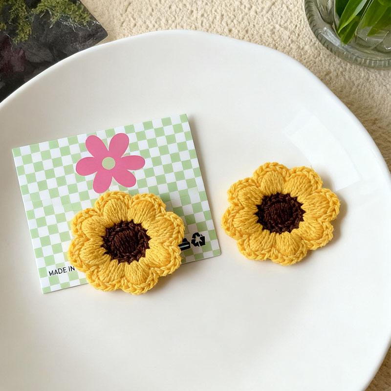 Plush Sunflower Hair Clips for Girls - Cute Cartoon Baby Hairpins
