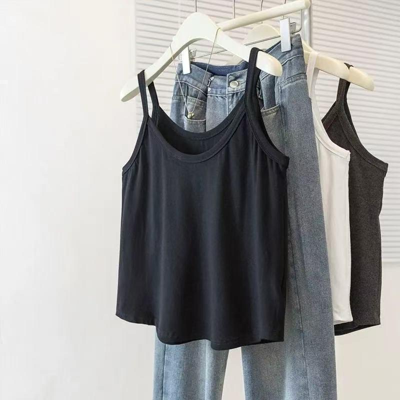 

Plus Size Korean Style Solid Color Sleeveless Camisole Vest for Women - Summer Slimming Top M [80-100 lbs]