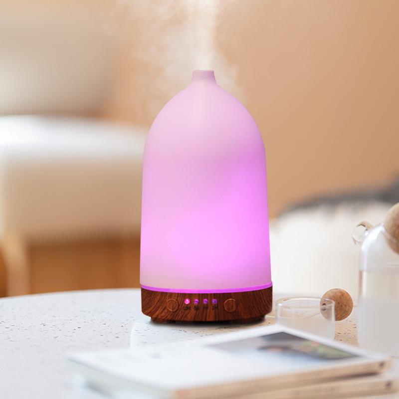 USB Essential Oil Diffuser Plastic Ultrasonic Air Humidifier 100ml Timing Function Aroma Diffuser with Colorful LED Lights