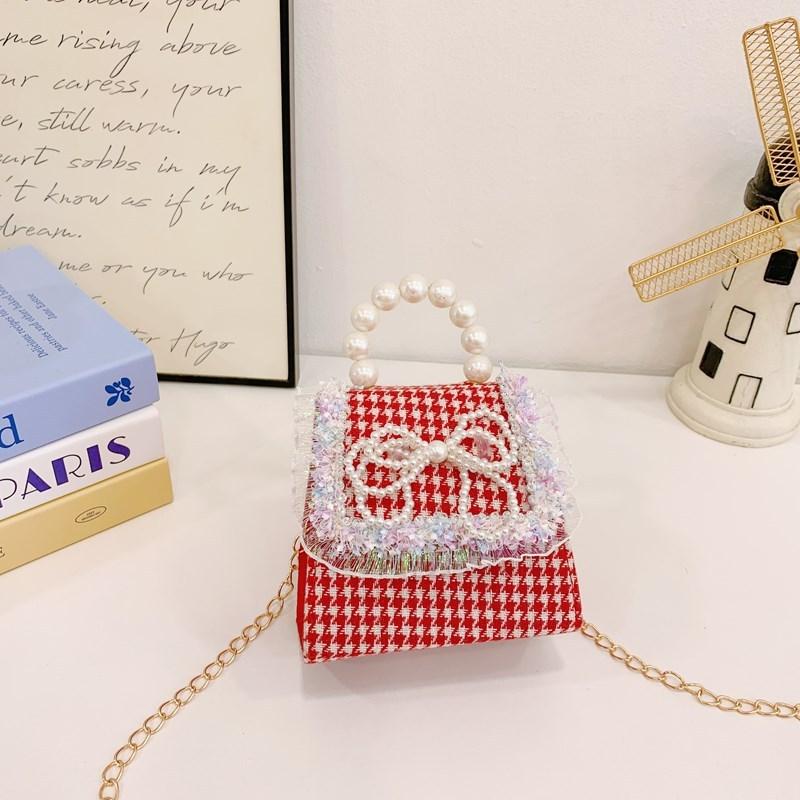 Melody Hello Kitty Puppen Dekor Schulter Crossbody Tasche Künstliche Perlenhenkel für den täglichen Gebrauch