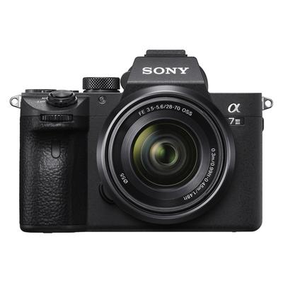 Sony A7 III spiegellose Kamera mit FE 28-70mm F3.5-5.6 OSS Objektiv