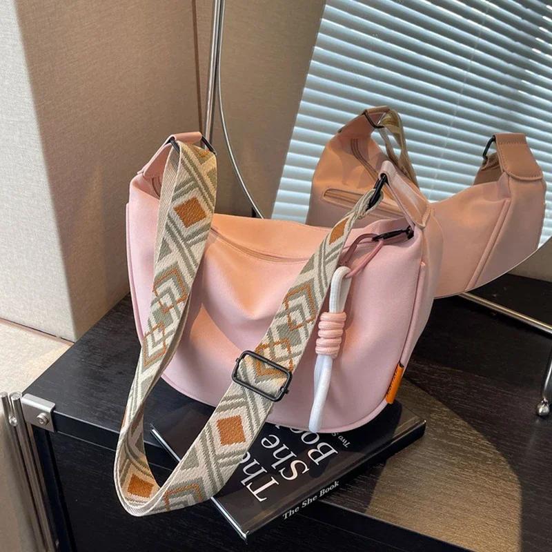 Nowa Modna Torba Crossbody Prosty Design Szerokiego Paska na Ramię Torba na Jedno Ramię Oryginalny Styl Dojazdy Pieróg Damska Torba