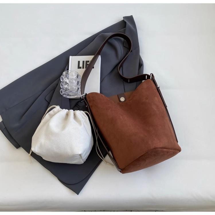 

NIGEDU Women Bucket bag Matte Leather Female Messenger Crossbody bag Wide strap Shoulder Bag for lady handbag bolsos black