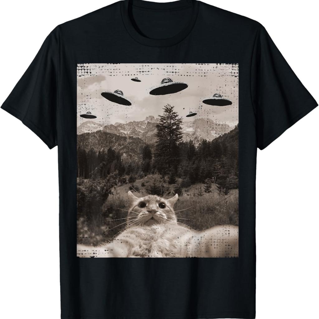 Cat UFO Meme - Funny Cat Selfie with UFOs T-Shirt for Men Women