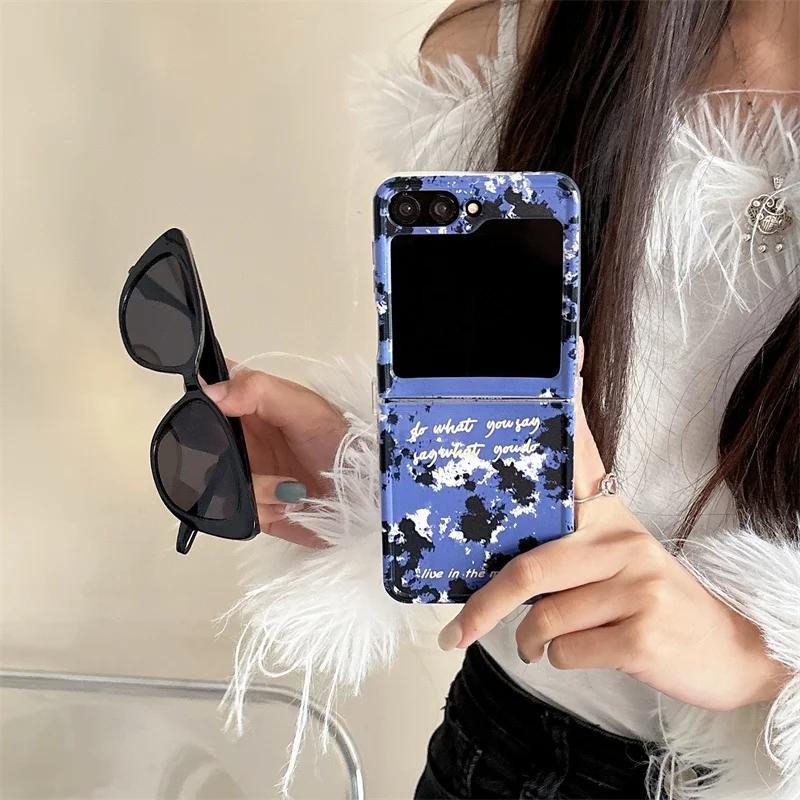 Phone Case For Samsung Galaxy Z Flip 6 5 4 3 Cute White Clouds Bracelet Straight Edge Cover For Samsung Z Flip6 ZFlip6