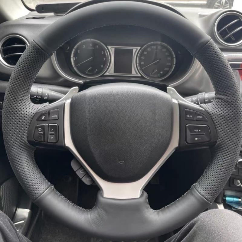 DIY Car Steering Wheel Cover Microfiber Leather Ventilation For Suzuki CELERIO S-CROSS SX4 Suzuki Vitara 2015 Car Accessories 3 Colors Thread
