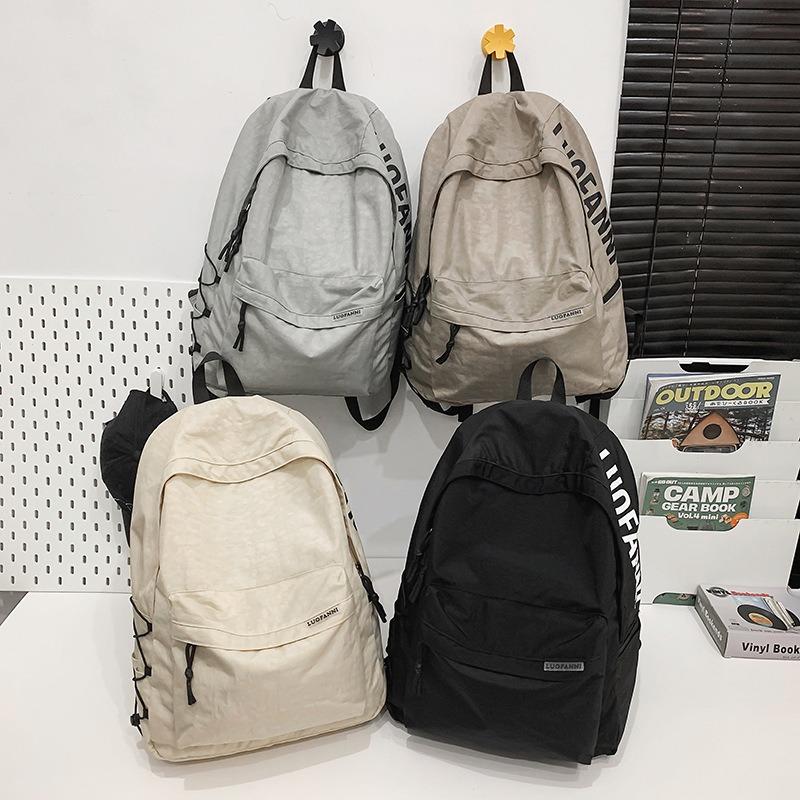 Large capacity casual backpack New college student schoolbag Computer backpack Travel backpack