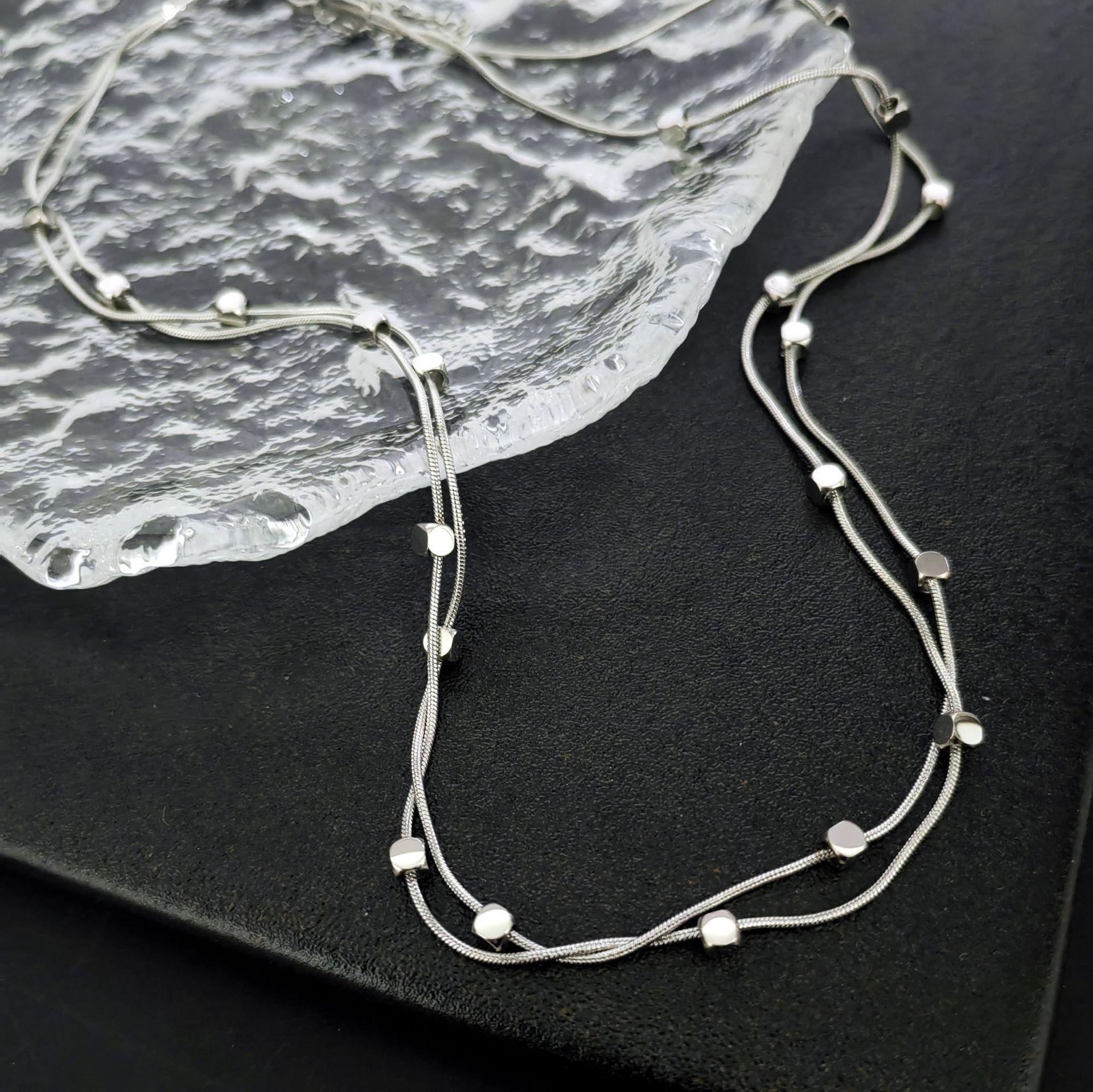 

Двухслойное квадратное колье на ключицу - Элегантный и универсальный женский аксессуар с роскошным дизайном