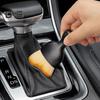 2-teiliges Auto-Innenreinigungsbürsten-Set, das tief in die Lüftungsschlitze reicht und Ihr Fahrzeug sauber und ordentlich hält. Auto-Innenbürsten