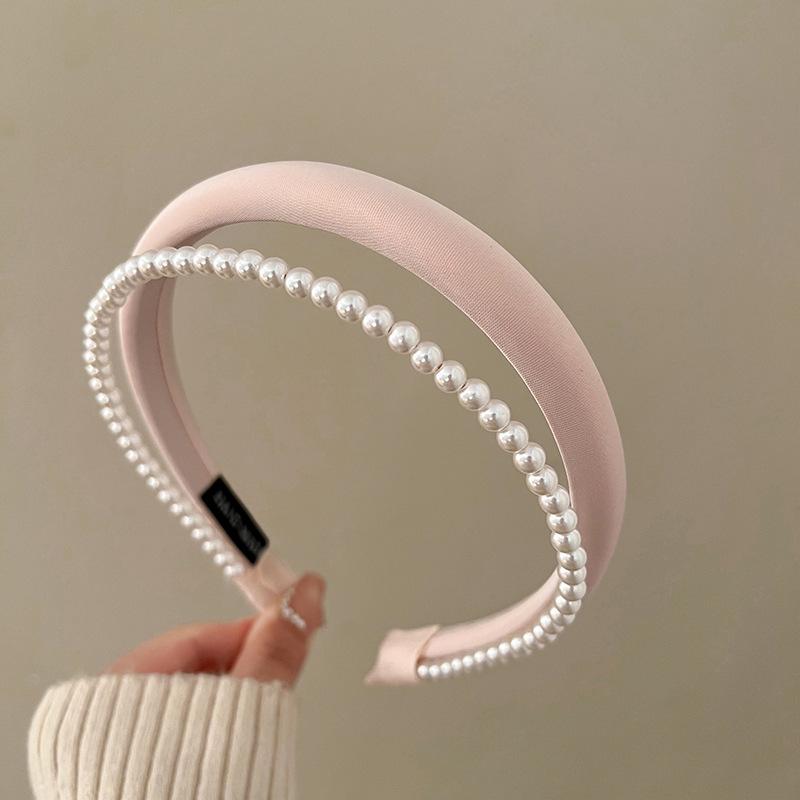 

Стильная, элегантная и нежная жемчужная повязка на голову, универсальный и изысканный аксессуар для волос для женщин, идеально подходящий для любого случая. 11.5cm розовый