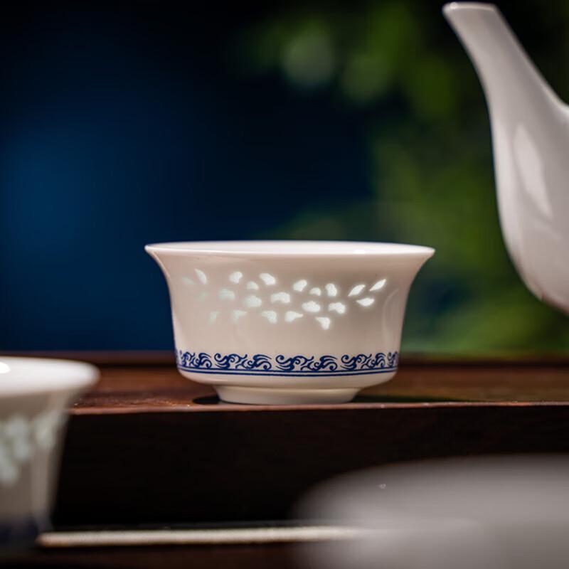 Jingdezhen Blue & White Linglong Ceramic Tea Set - Danfeng Chaoyang 10-Piece