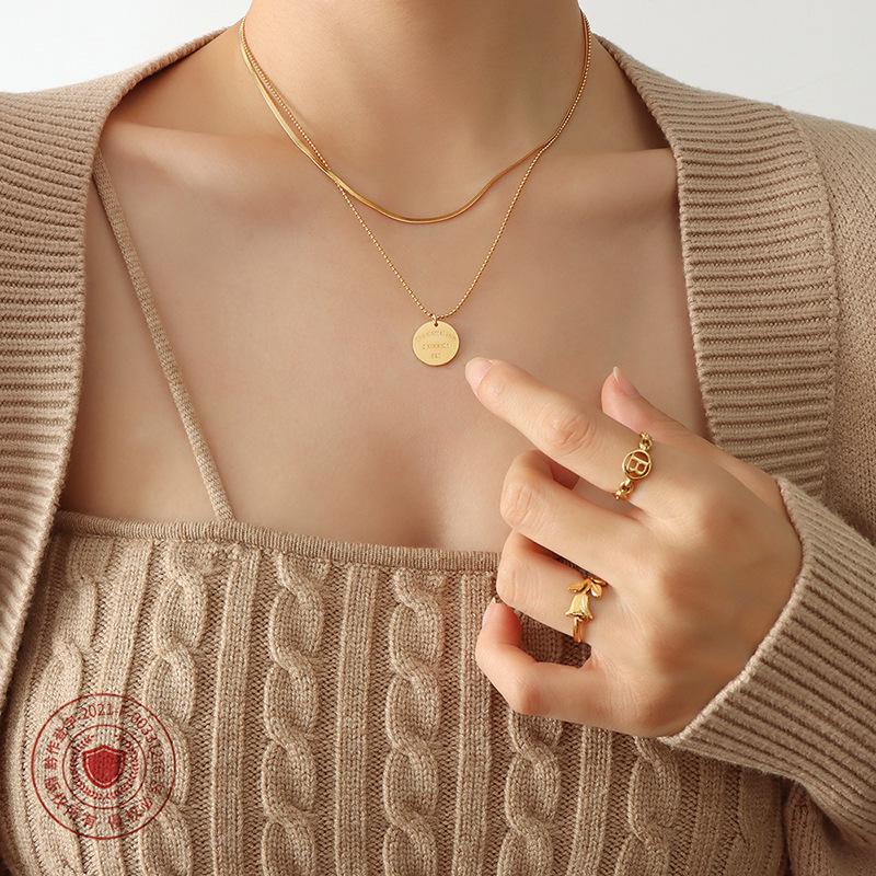 Versatile European American Temperament Hoodie Necklace: English Letter Pendant Double-Layer Gold-Plated Titanium Steel Chain.