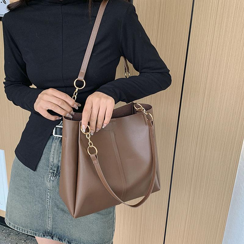 PU-Leder Damen Schultertaschen mit Kettendekor Trendästhetik Einfarbig Luxus Reißverschlussdekor All-Match-Einkaufstasche mit großer Kapazität