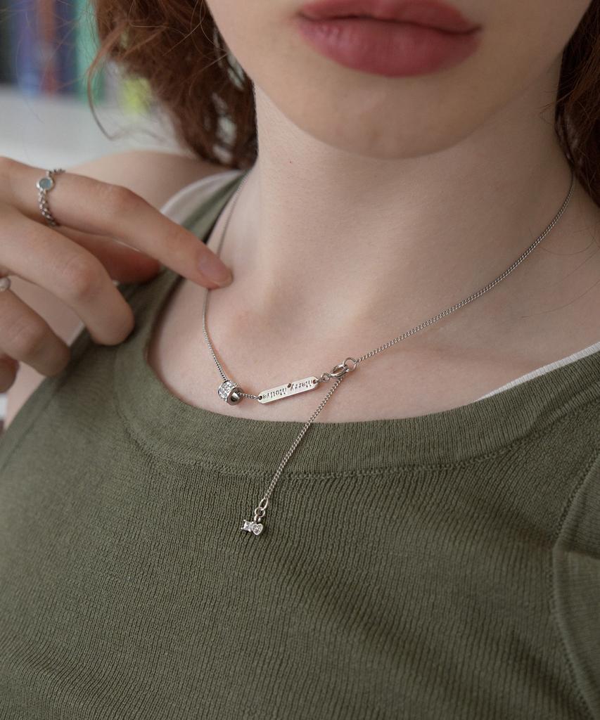 Merrymotive 3 Pendant Point With Slim Chain Necklace