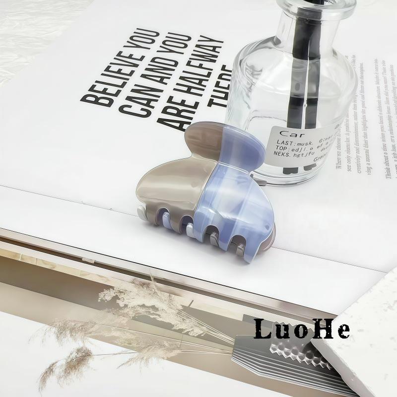 Luohe Korean Style High-End Small Claw Sweet Temperament Hair Clip for Women - Exquisite Half-Up Shark Hair Accessory