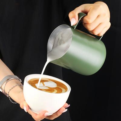 400/600ml 304 Stainless Steel Milk Frother Jug Precise Scale Frothing Pitcher Coffee Latte Espresso Maker Accessory for Barista