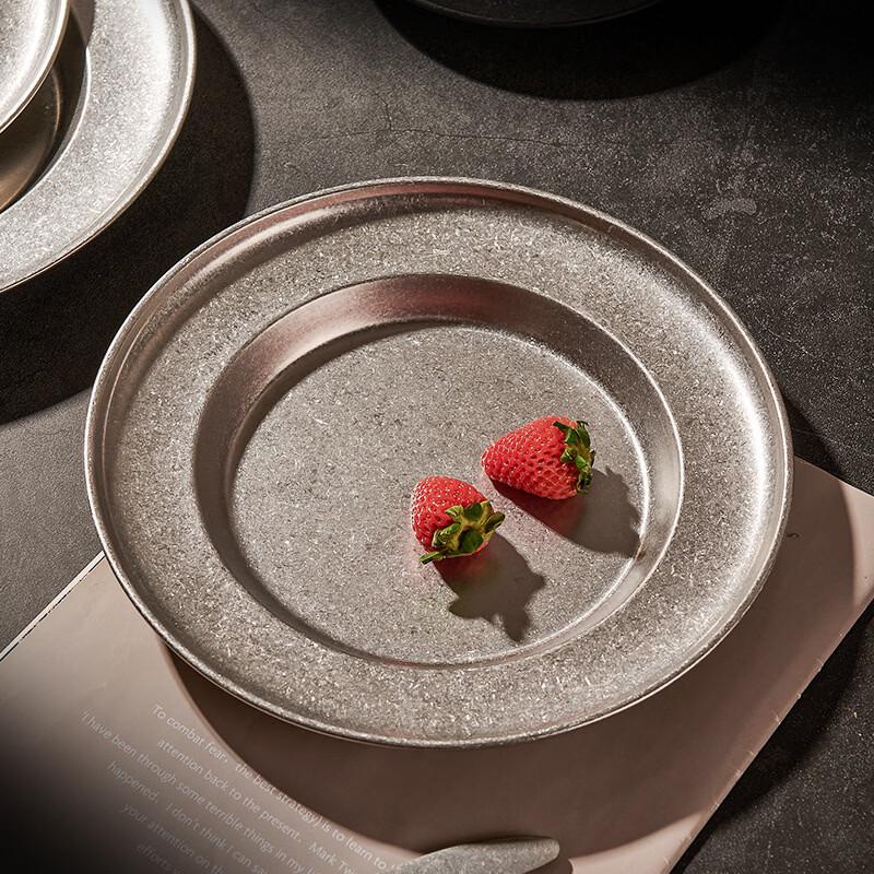 Retro Stainless Steel 3-Compartment Round Dumpling Plate