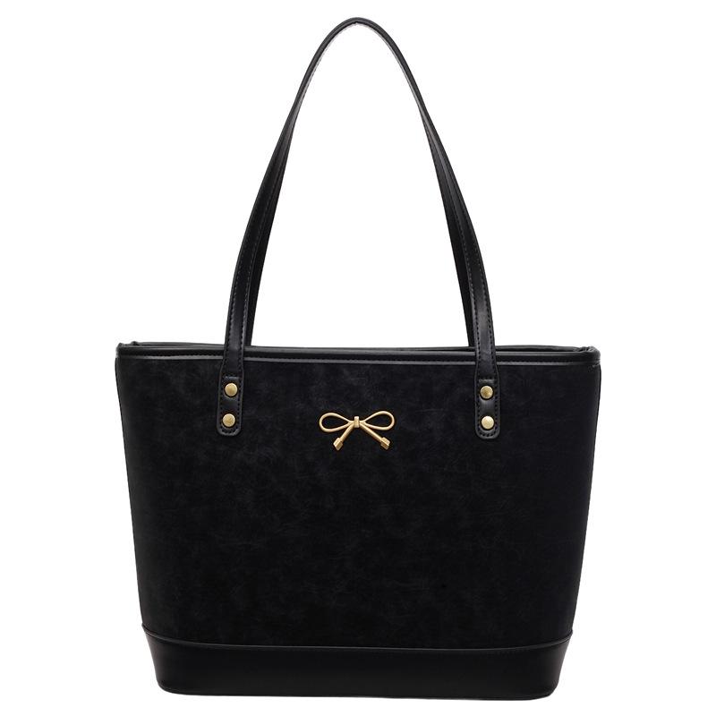 

2025 Winter Women s Versatile Large Capacity Shoulder Tote - High-End, Simple Design for Commuting чёрный