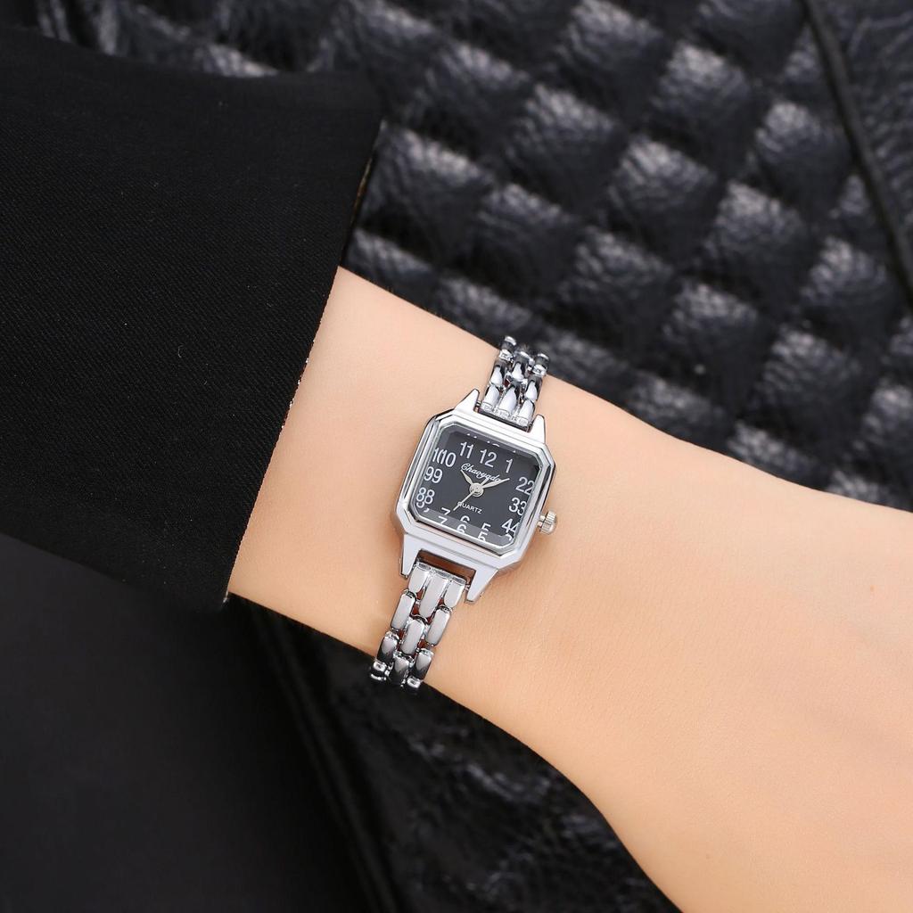 Luxus Damenuhren Golden Mode Lässig Quadratisches Kleines Zifferblatt Damenkleid Quarz Uhr Elegant Mädchen Armbanduhr