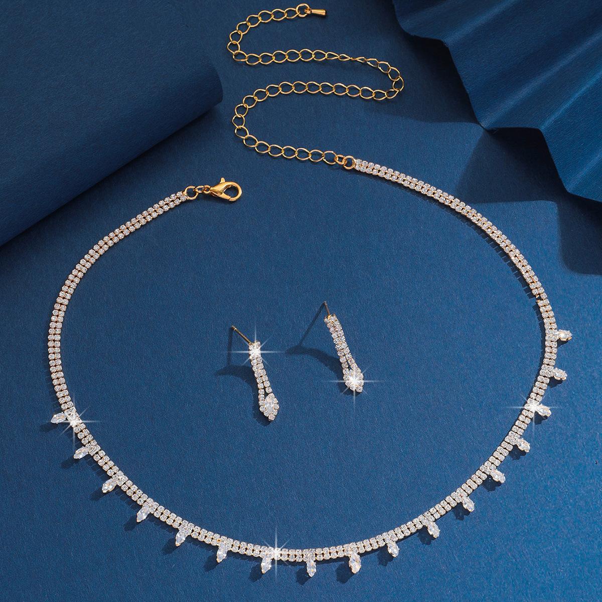 

Милая и крутая цепочка на ключицу Spice Girl wind super flash c цирконием, легкая, роскошная, нишевая, с высоким чувством, универсальная, темпераментная, женская цепочка на шею