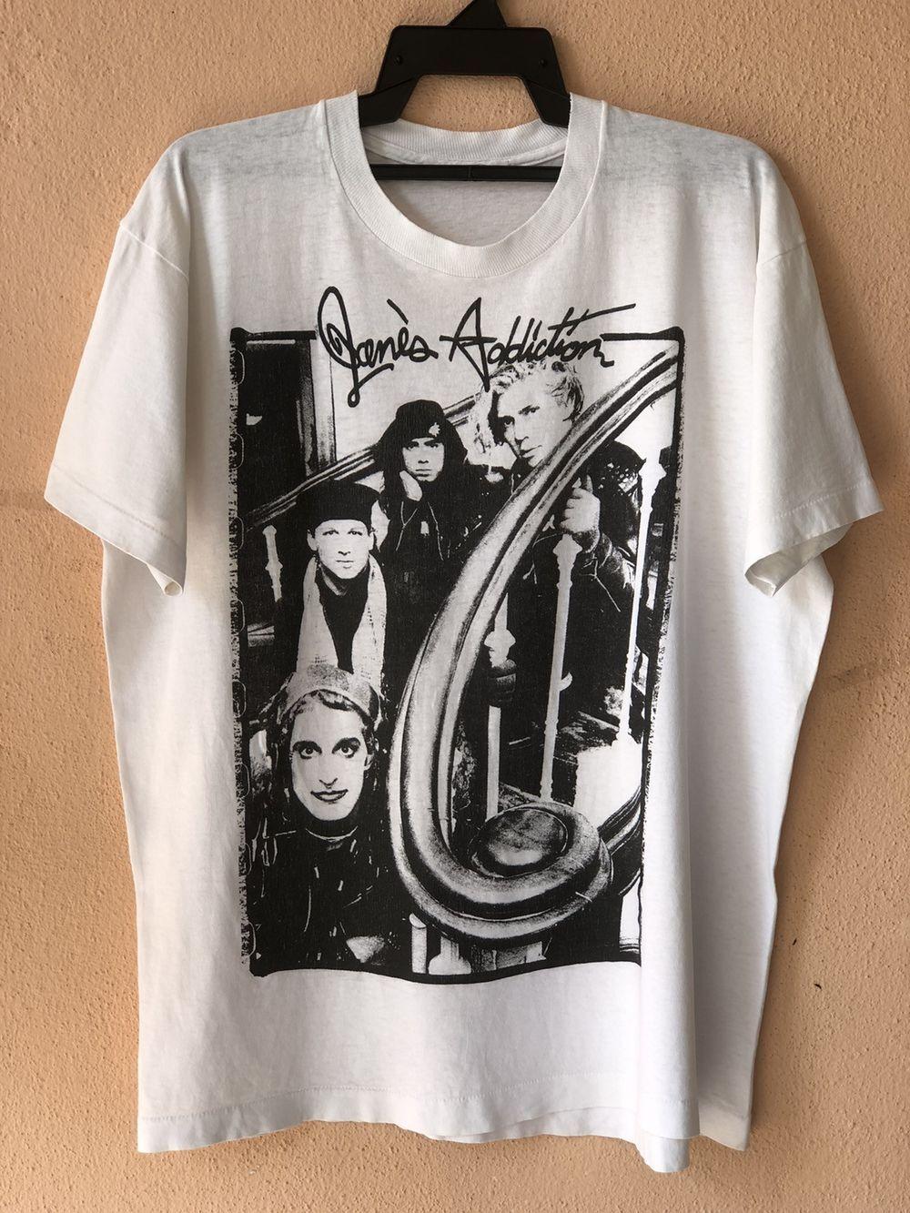 Vintage 90s Jane’s Addiction Band Graphic Short Sleeve Tshirt Reprint KH5548 L