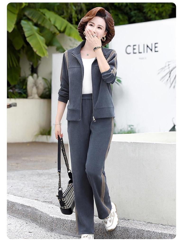 Autumn-Winter 2025 Stylish Plus Velvet Two-Piece Set for Middle-Aged Women