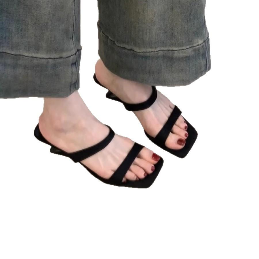 Wedge heel one-word slippers women's summer wear 2025 new beautiful high heels with skirt high-end silver cool slippers