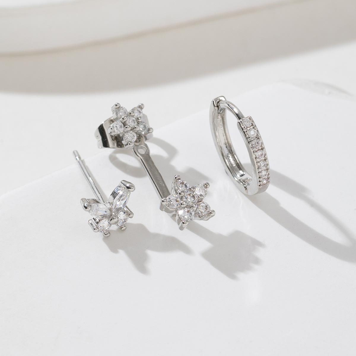 

New Design Stainless Steel Cubic Zirconia Chain Hoop Earring For Women Star Moon Pendant Cartilage Earring Piercing Jewelry