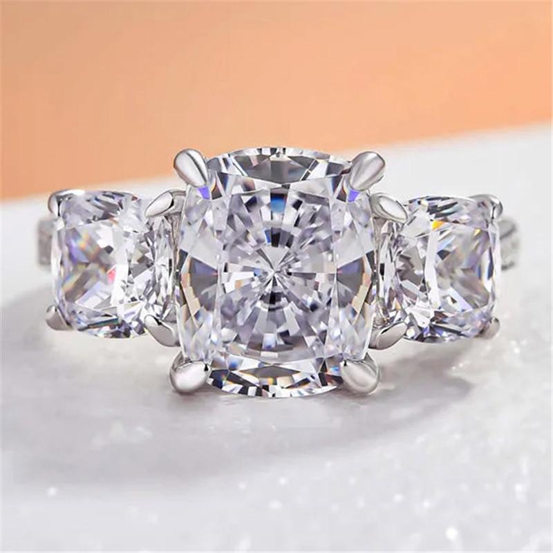 CopperCrystal Cubic Zircon Luxury Women Rings Simple Fashion Design Wedding Band Accessories