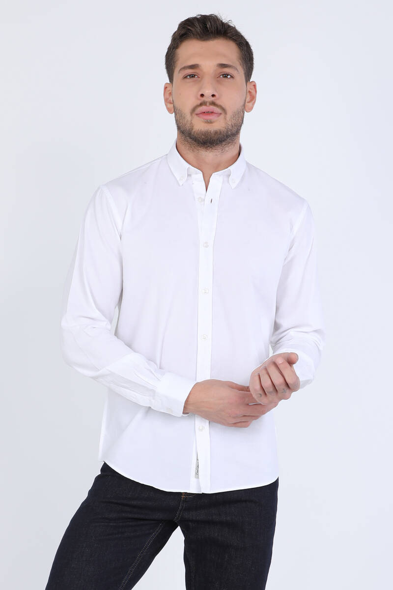 

Мужская повседневная рубашка белая