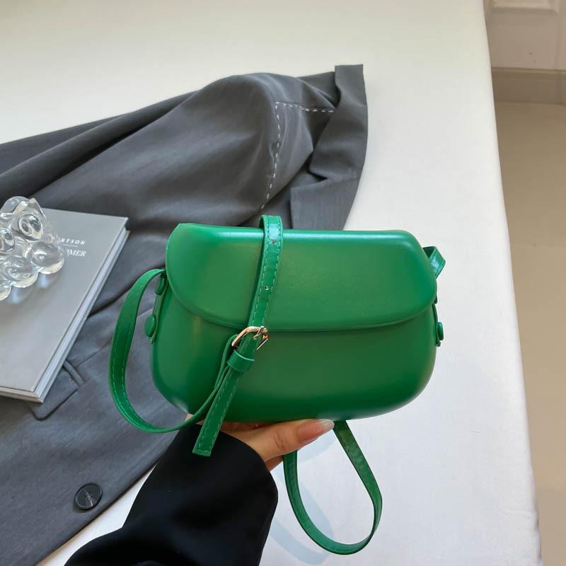Summer New Casual Saddle Bag Simple Solid Color Versatile Daily Commute Shoulder Messenger Bag Women's Bag