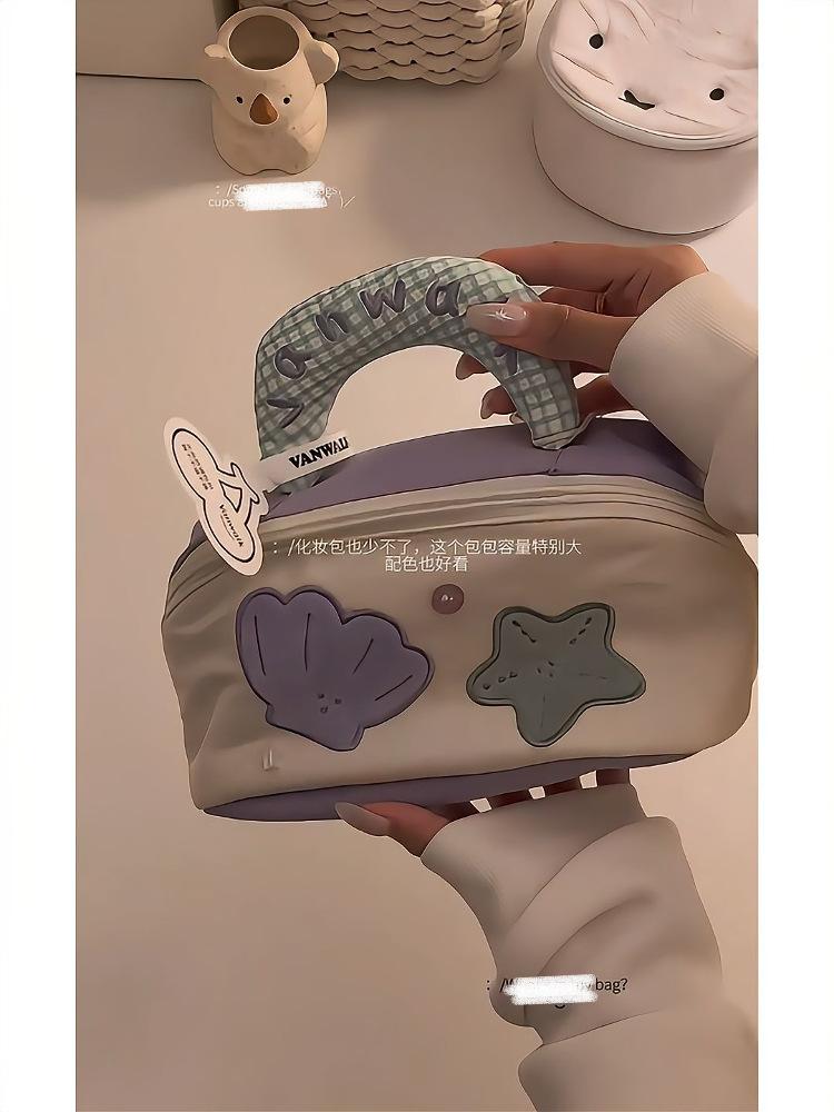 

2025 Новый Оригинальный Дизайн Новая Милая Девушка Путешествия Портативная Многослойная Милая Косметичка