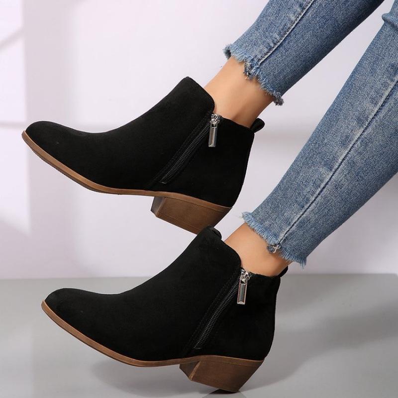 Coarse-heeled short boots, new European and American large-size pointed-toe side zipper polished retro Martin boots in autumn and winter