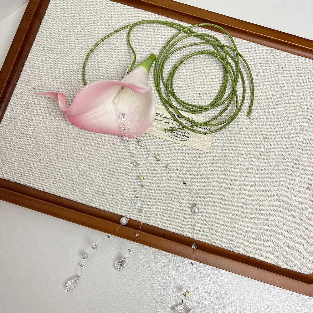 Exaggerated Flower Necklace Wax Rope Floral Clavicle Chain Personalized Flower Choker  Photograph