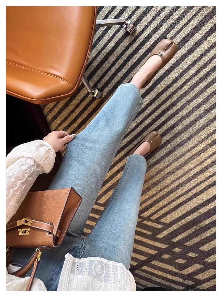 Women's Slimming High-Waist Petite Straight-Leg Jeans for Pear-Shaped Figures - Summer Stretch, Plus Size, Nine-Point Length.