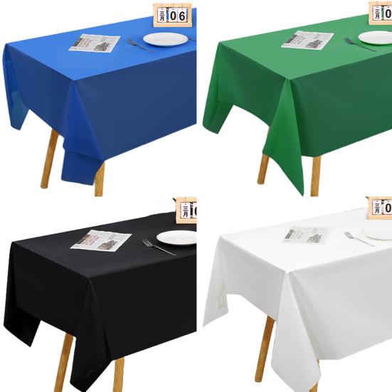 Disposable Tablecloth PE Material Thick Rectangular Table Cloth Easy To Use Solid