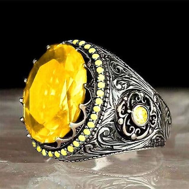 Mens 2023 Red Emerald Inlaid Ring Turkey Retro Domineering Personality Ring To Attend The Banquet Highquality Jewelry