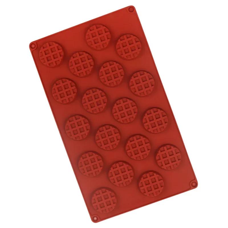 DIY Square Love Waffle Making Tool, Practical Chocolate Mold, Creative Baking Accessories, 18 Waffle Silicone Mold